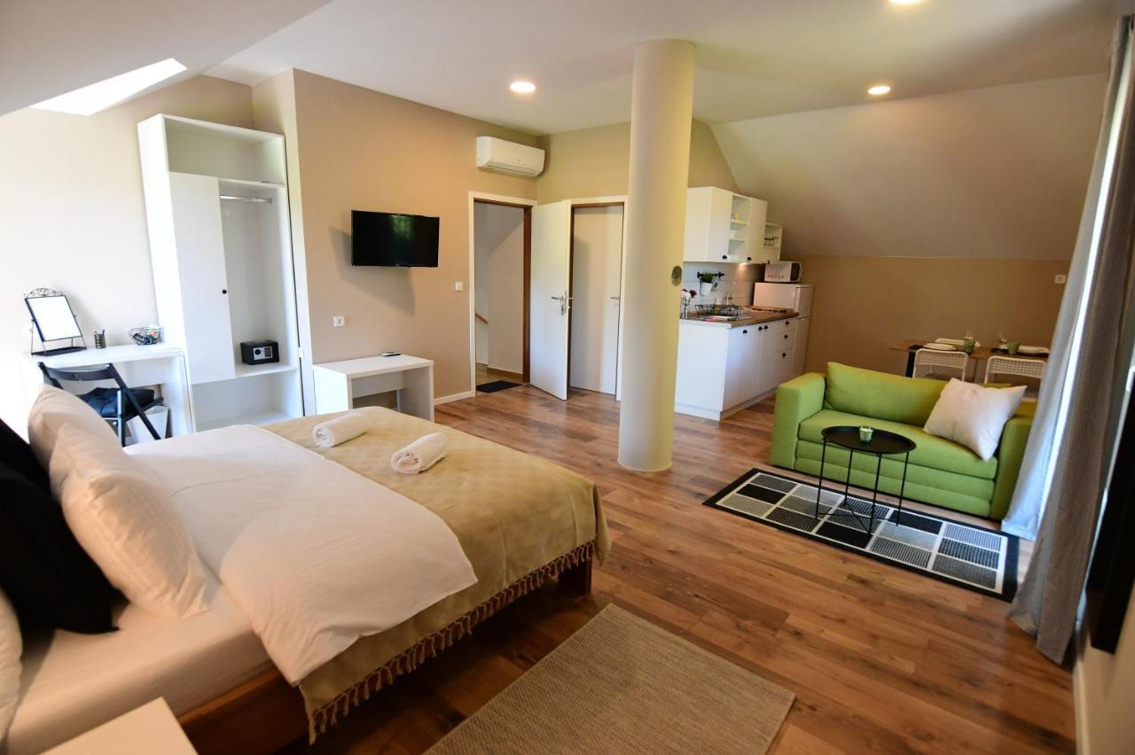 Apartmani Zagi Rakovica Kültér fotó