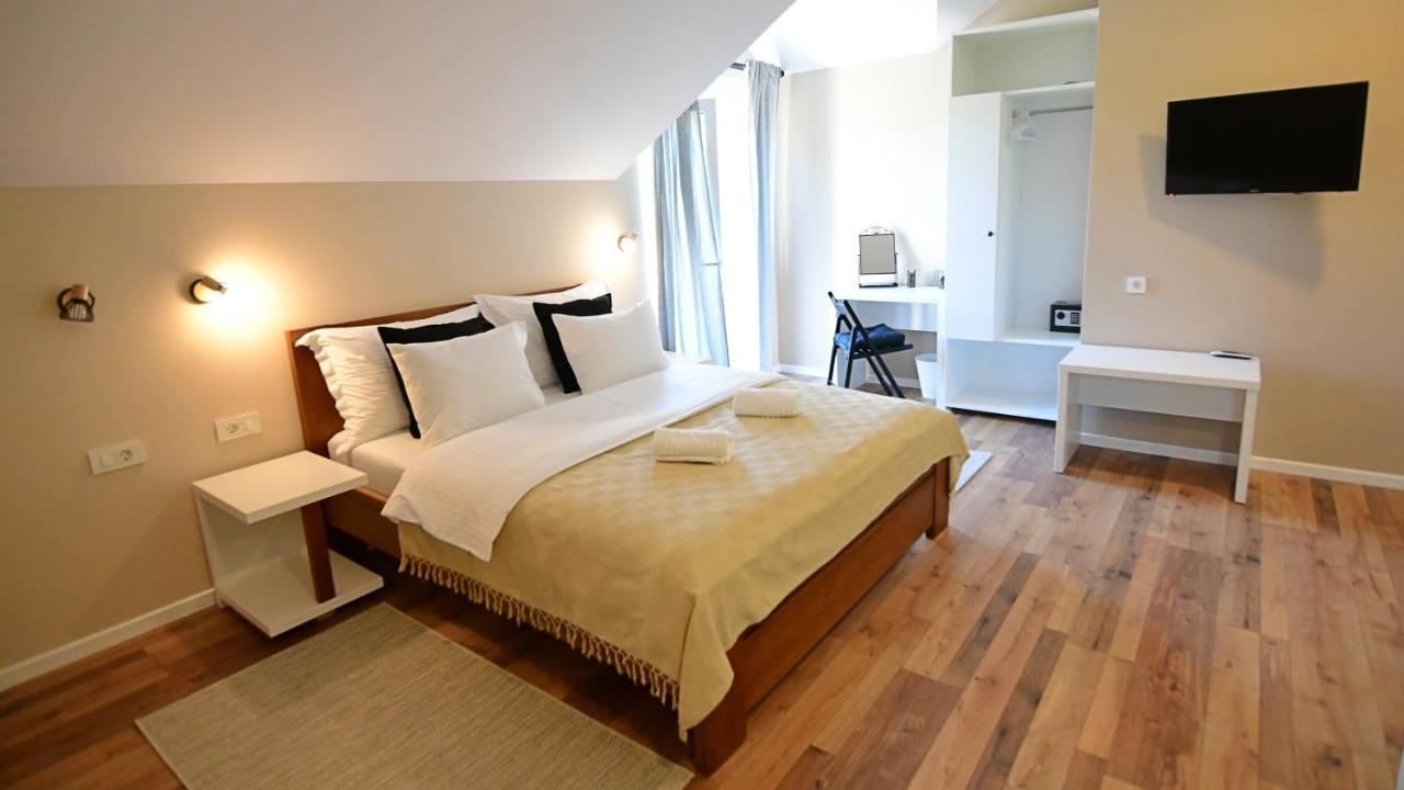 Apartmani Zagi Rakovica Kültér fotó